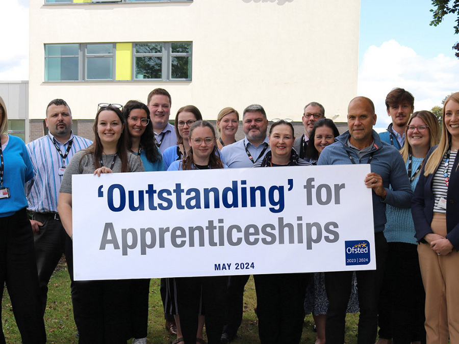 Abingdon & Witney College celebrates national recognition as a leading apprenticeship provider